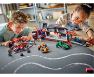LEGO Ciy 60445 Ciężarówka z bolidami RB20 i AMR24 F1 - 1298087 - zdjęcie 13